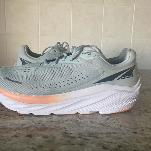 WOMEN'S VIA OLYMPUS 2 - Grey/Salmon Size 11 - Picture 2 of 8